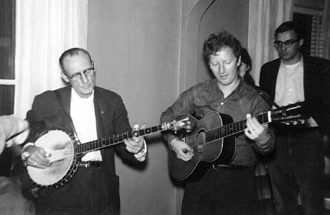 Roscoe Holcomb, John Cohen