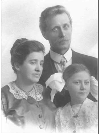 August Carlson Family