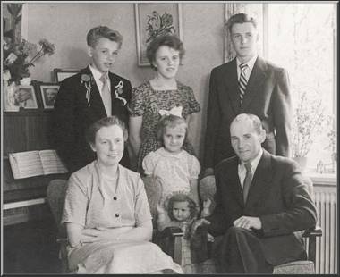 Carlsson Family, 1954