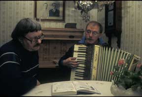 Alf with accordion